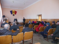 Localnicii din satul Bădiceni, raionul Soroca, au fost informați despre cele mai importante aspecte referitoare la moștenire Localnicii din satul Bădiceni, raionul Soroca, au fost informați despre cele mai importante aspecte referitoare la moștenire